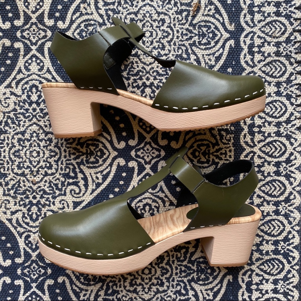 GREEN AND TAN CLOGS